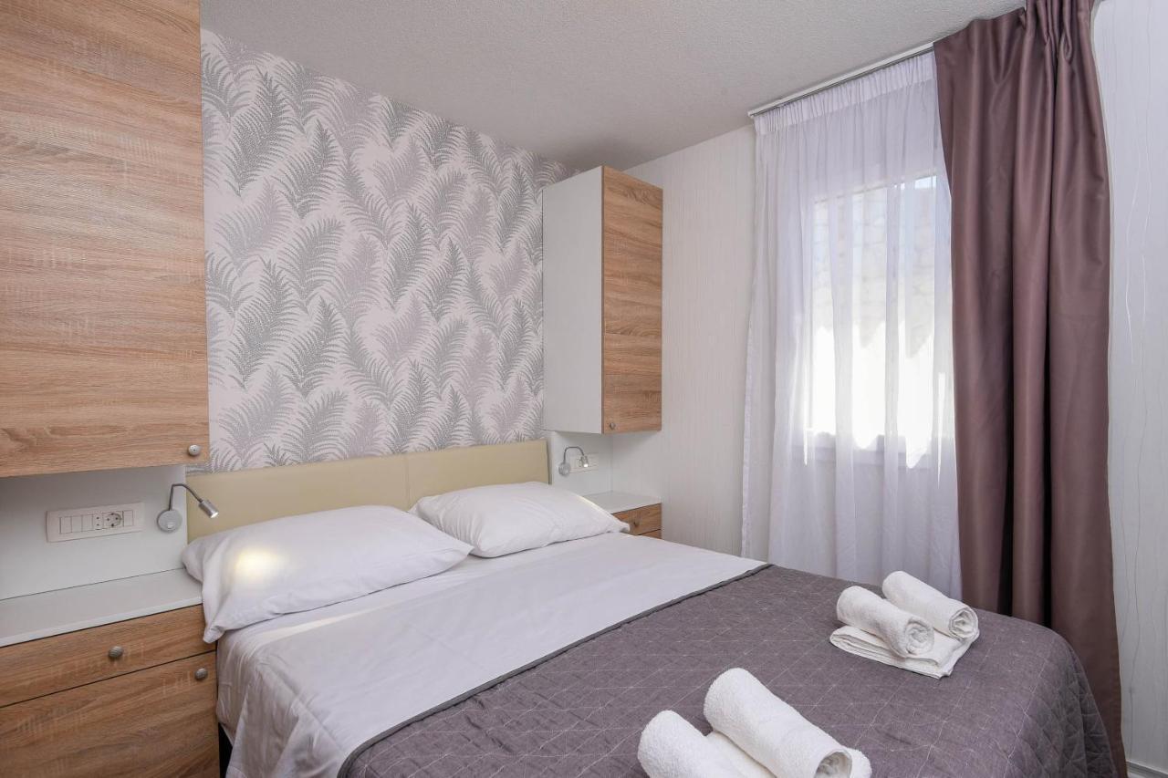Larisa Hotel Orebić Kültér fotó